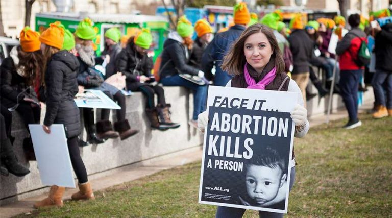 Este podría ser el primer estado de EEUU sin clínicas de aborto